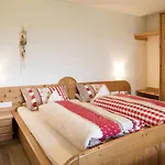 Rudigier Bed & Breakfast 4*